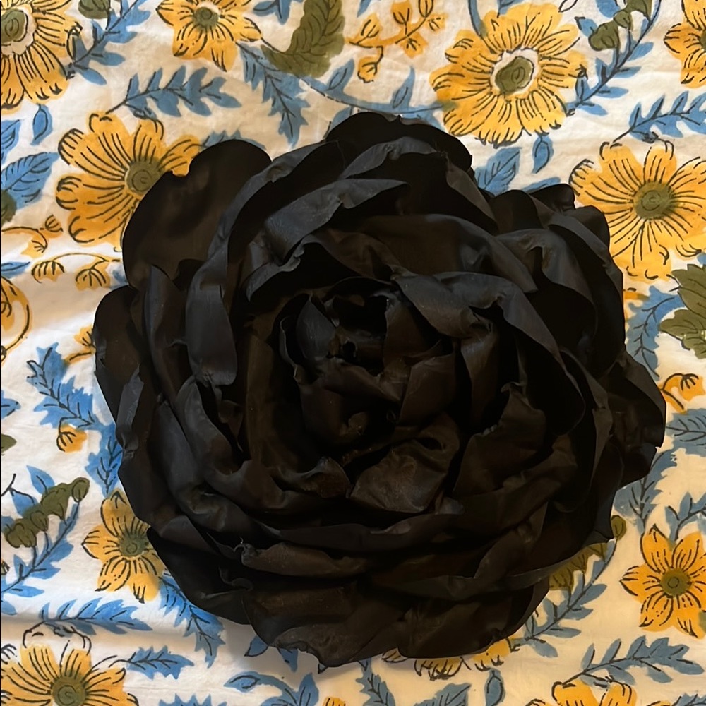 Black Floral Pin Accessory NWOT
